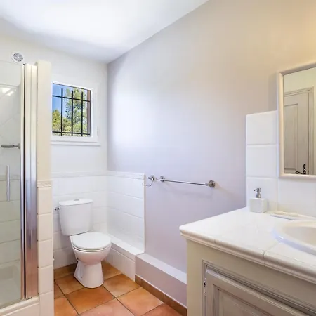 Les Douze Oliviers House For Rent In The Luberon