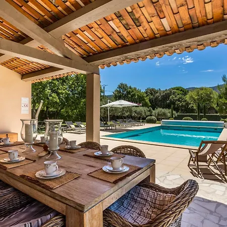 펜션 Les Douze Oliviers House For Rent In The Luberon 메네르브